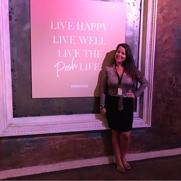 Tina is Live 💫✨💛 like to be notified - Picture 15 of 15